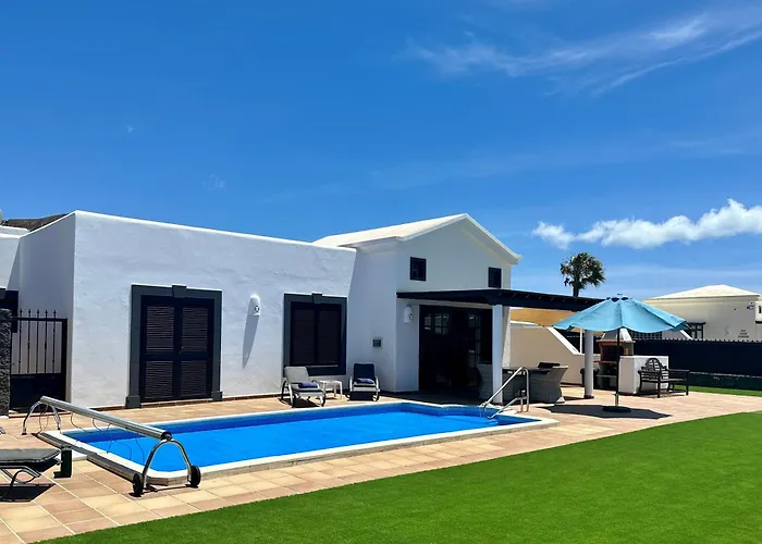 Amura Villa *